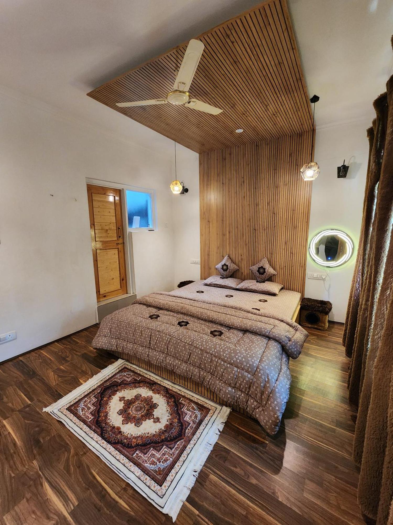 Serenity Inn Home Stay Srīnagar Exteriér fotografie